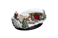 The Hobbit: An Unexpected Journey - Statue 35 Bagshot Row - Christmas Edition