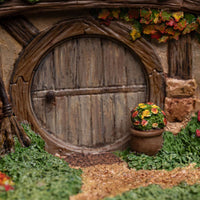 The Hobbit Trilogy - Statue 18 Gardens Smial