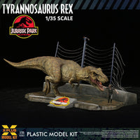 Jurassic Park - Plastic Model Kit 1/35 - Tyrannosaurus Rex 42 cm