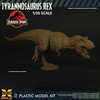 Jurassic Park - Plastic Model Kit 1/35 - Tyrannosaurus Rex 42 cm